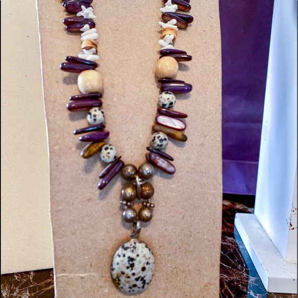 Dalmatian Pendant W Shell Spikes - Picture 1 of 1